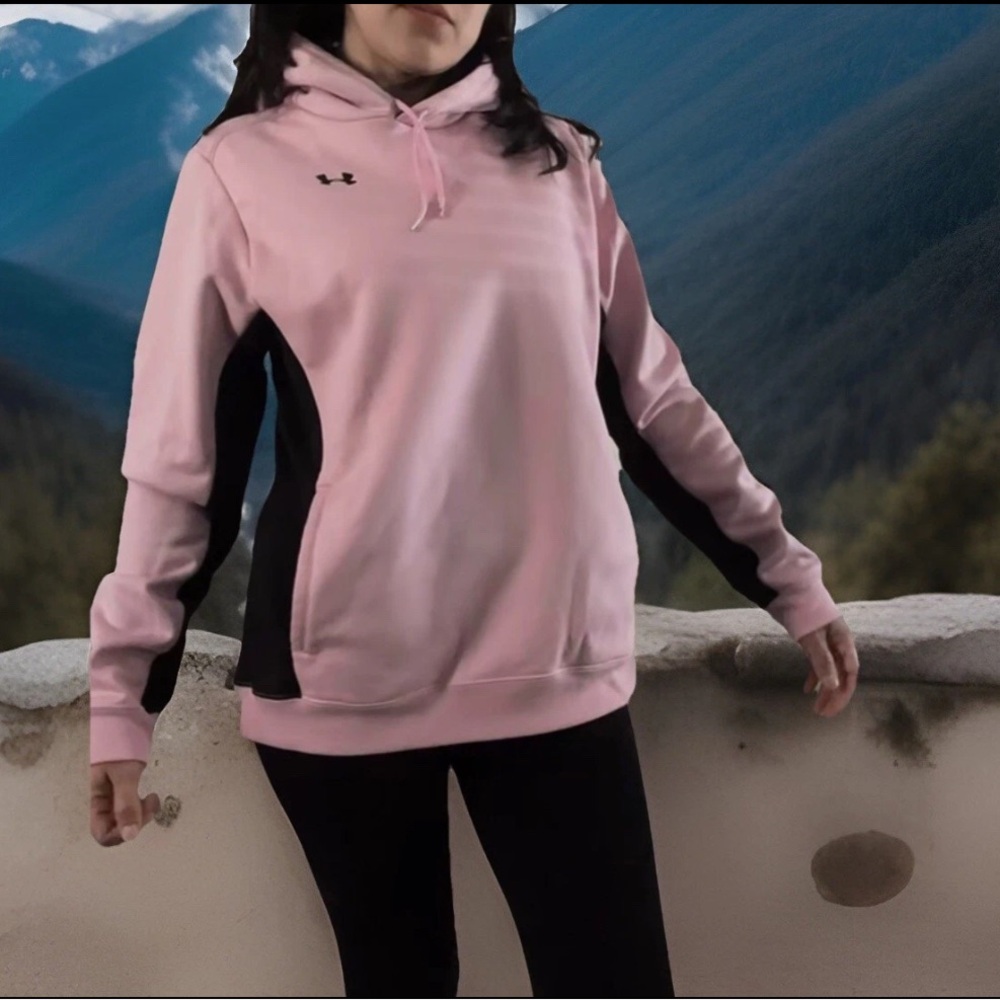 Under Armour Women's Pink and Black Hoodie